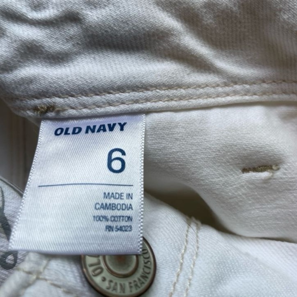 Lot of 5 Old Navy and Gap Denim Shorts and Mini Skirt Size 6 Medium Light White - Picture 16 of 16